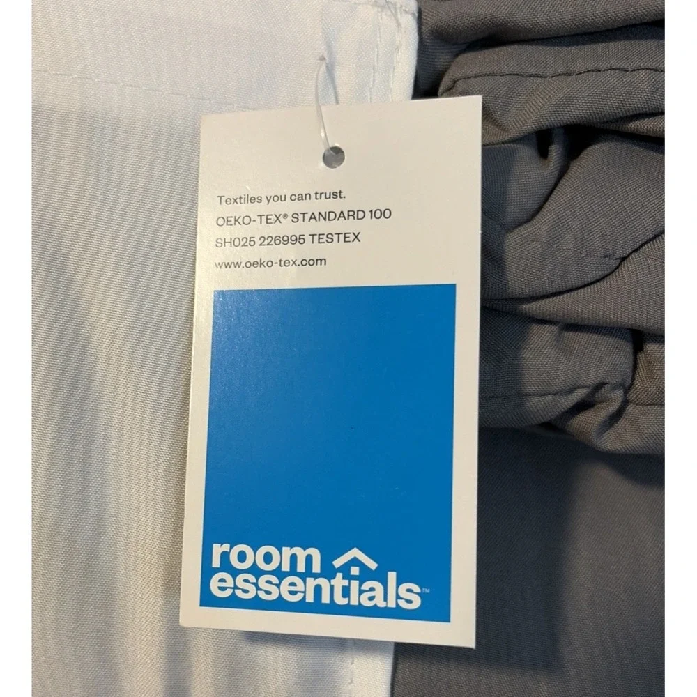 Room Essentials 1 Piece Comforter in Gray - Twin XL